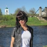 Люда Веселова